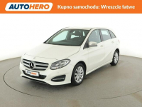 Mercedes B 180 navi kamera i czujniki parkowania klima