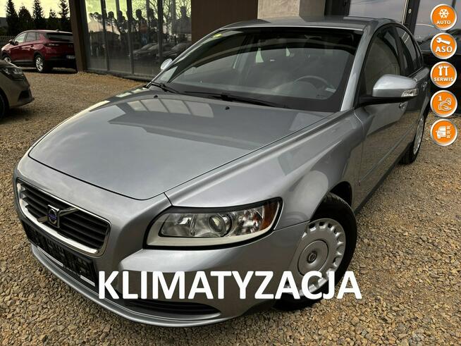 Volvo S40 1.6 diesel 109km Hak holowniczy serwis BEZWYPADKOWY 2010 Tychy - zdjęcie 1