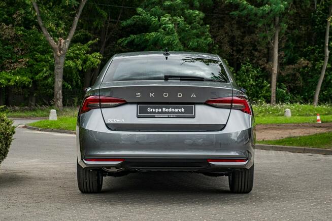 Škoda Octavia Edition 130 Selection 2.0 TDI 150 KM DSG Łódź - zdjęcie 9