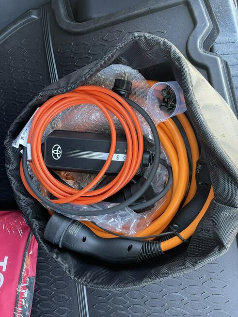 Toyota C-HR Hybrid PlugIN Kamera Podgrzewanie Virtual 223KM Gliwice - zdjęcie 8