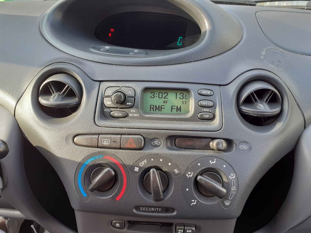 Toyota Yaris Gdynia - zdjęcie 7
