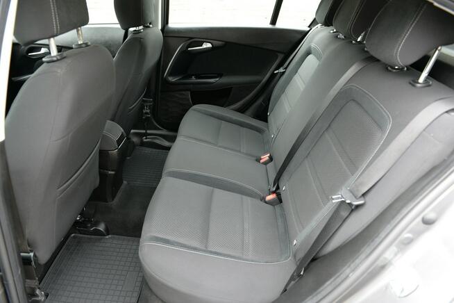 Fiat Tipo 1.4 95KM LED Alufelgi Bluetooth Climatronic Dąbrowa Górnicza - zdjęcie 10