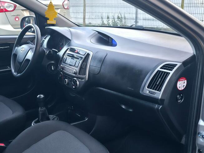Hyundai i20 1.25 Benzyna | Serwisowany | Bogate wyposażenie | Piekoszów - zdjęcie 10