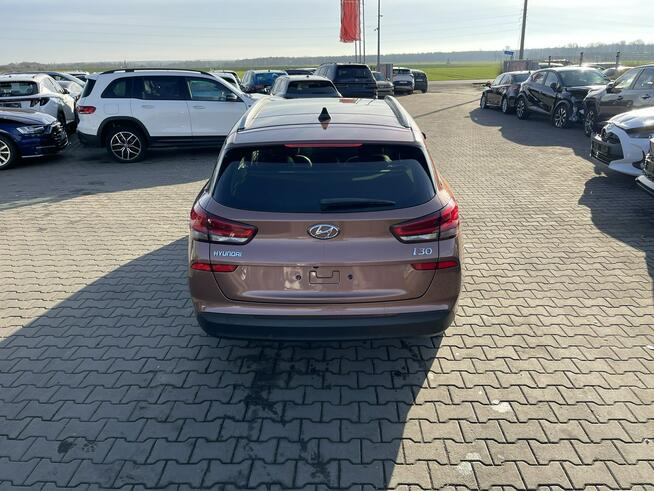Hyundai i30 Automat Skóra Podgrzewanie Panorama Kamera LED Gliwice - zdjęcie 3