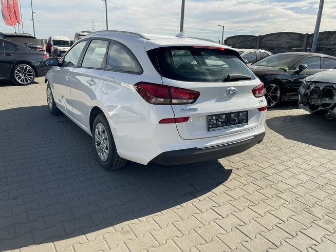 Hyundai i30 Klimatyzacja mHEV Gliwice - zdjęcie 4