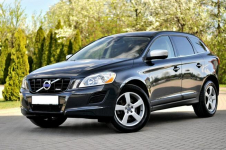 Volvo XC 60 2.0 163KM  D3 R-Desing Led Navi Parktronik