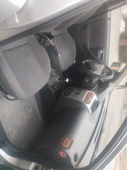 Opel Corsa C Fabryczna - zdjęcie 4