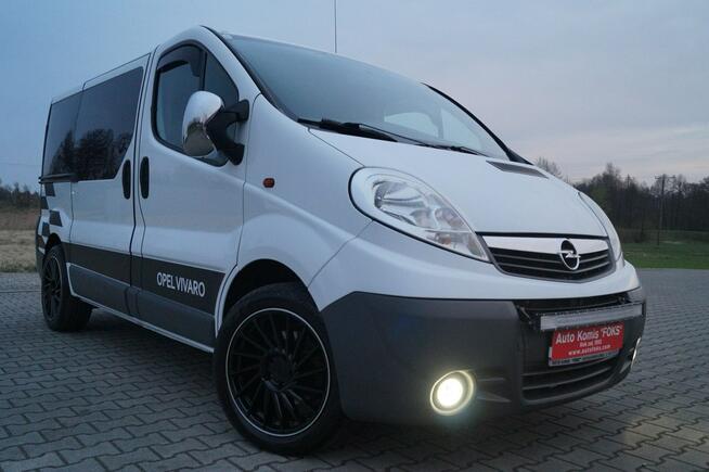 Opel Vivaro 9 osob. Hak NAVI 2,0 115 KM Doinwestowany Zadbany Goczałkowice-Zdrój - zdjęcie 2