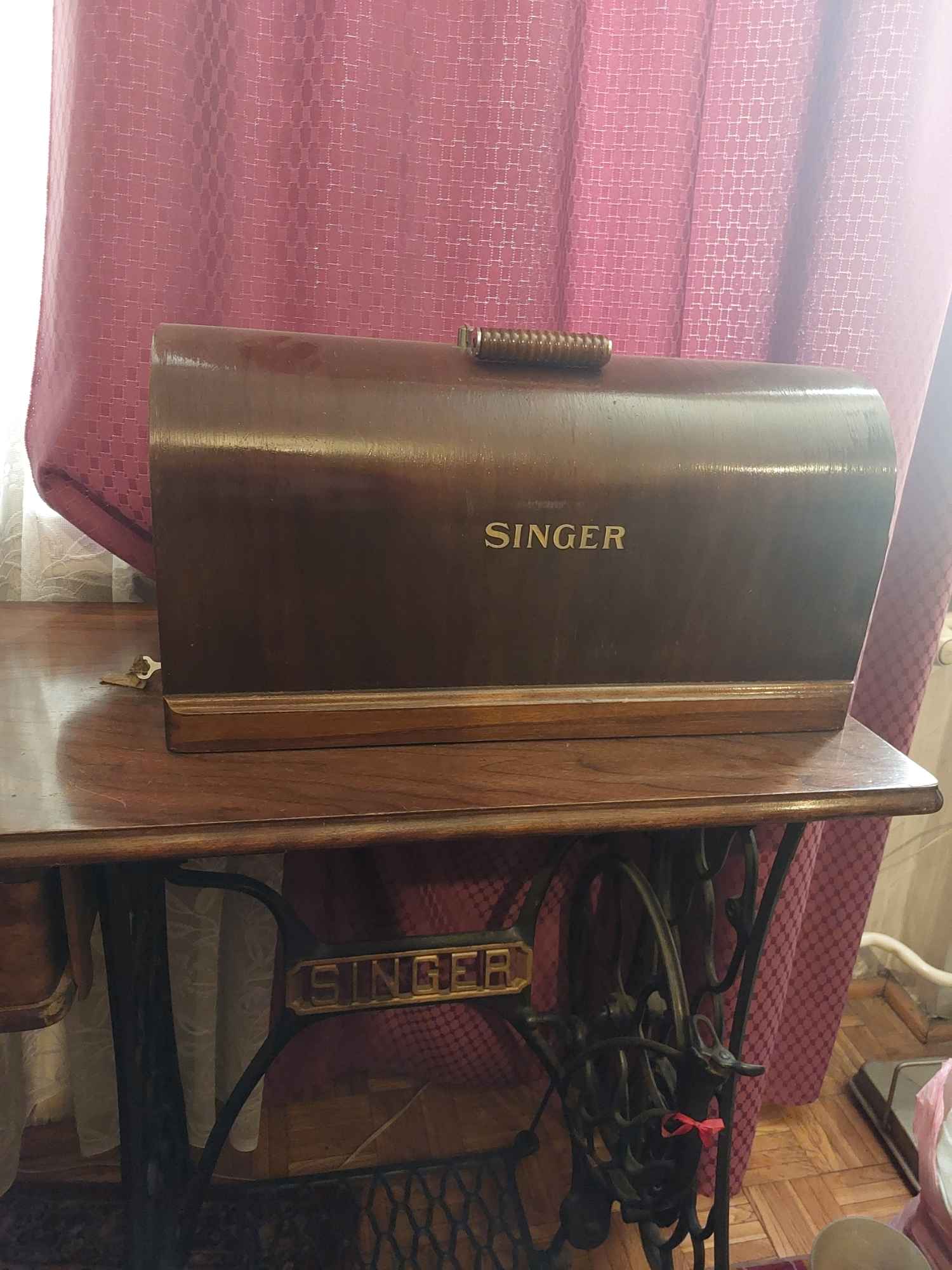 Maszyna do szycia SINGER z 1927 r Pruszków - zdjęcie 1