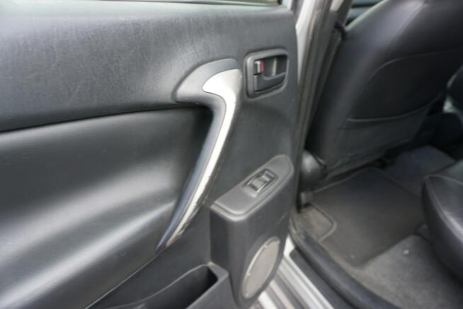 Toyota RAV-4 polski salon Opole - zdjęcie 11