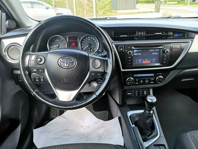 Toyota Auris Sadlno - zdjęcie 8