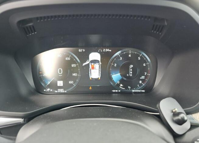 Volvo XC 60 INSCRIPTION / AWD / T6 / niski przebieg Białystok - zdjęcie 9