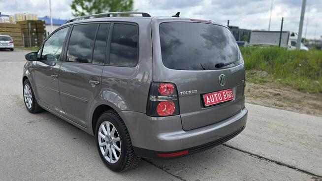 Volkswagen Touran navi klima mały przebieg super stan zarejestrowany Lębork - zdjęcie 6