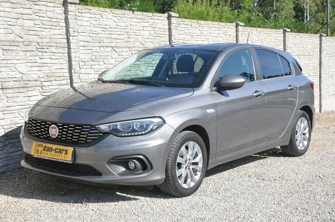 Fiat Tipo 1.4 95KM hatchback LED Navi Czujniki Dąbrowa Górnicza - zdjęcie 2