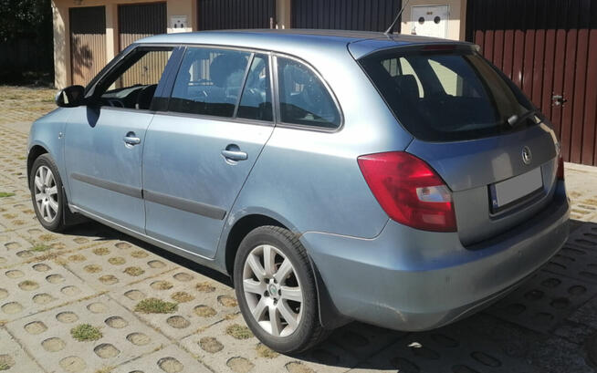 Do sprzedania samochód Skoda Fabia II Rzeszów - zdjęcie 4