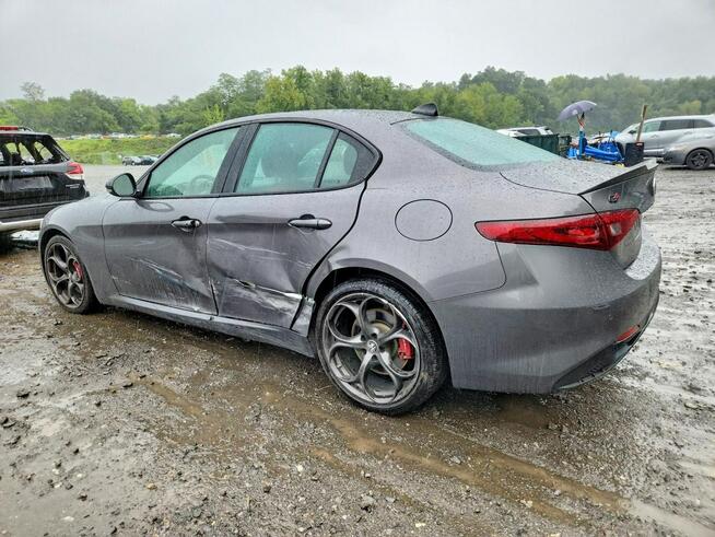 Alfa Romeo Giulia Wersja Ti / AWD / niski przebieg Tarnów - zdjęcie 5