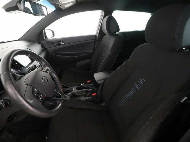 Hyundai Tucson automat/ 4x4/ navi/ kamera /bluetooth/ tempomat/ LED Warszawa - zdjęcie 12