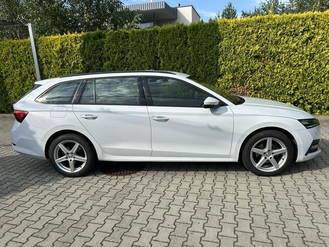 Škoda Octavia 2.0 TDi DSG  biała perła, bardzo zadbana! Tarnów - zdjęcie 3