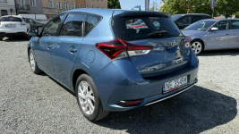 Toyota Auris Benzyna Zarejestrowany Ubezpieczony Elbląg - zdjęcie 12