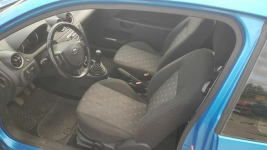 Ford Fiesta 1.3 benzyna 2004 r. w ładnym stanie Namysłów - zdjęcie 4