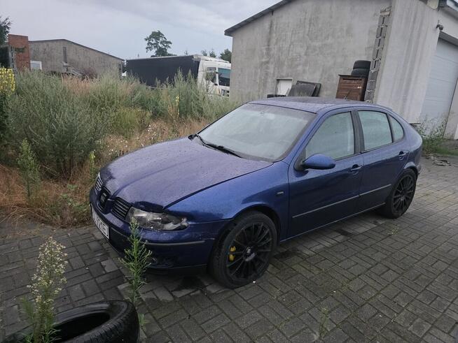 Seat leon po kolizji Słupca - zdjęcie 3