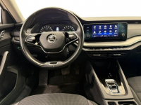 Skoda Octavia 2.0 TDI Ambition Kombi Warszawa - zdjęcie 9