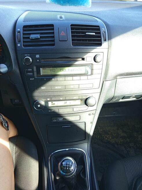 Samochód osobowy toyota Avensis Nowogrodziec - zdjęcie 7