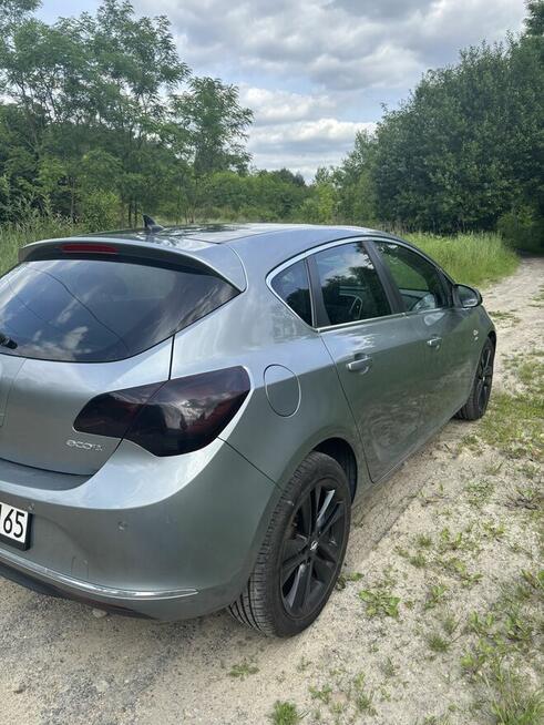 Opel Astra J 1.6 Turbo Chrzanów - zdjęcie 4