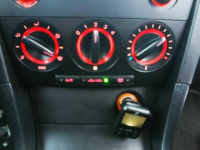 1.6 benzyna 105KM ! Klimatyzacja! Jeździ! Skręca ! Hamuje ! Warszawa - zdjęcie 9