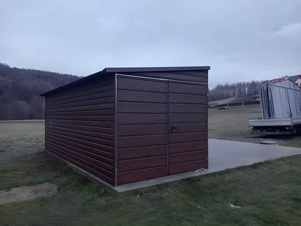 Garaż Blaszany 3x5 drewnopodobny spad na bok Bemowo - zdjęcie 3