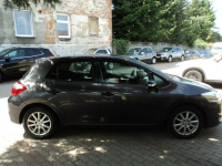 sprzedam ładną TOYOTE AURIS 1.3 B STAN WZOROWY udziela.GW Lublin - zdjęcie 3