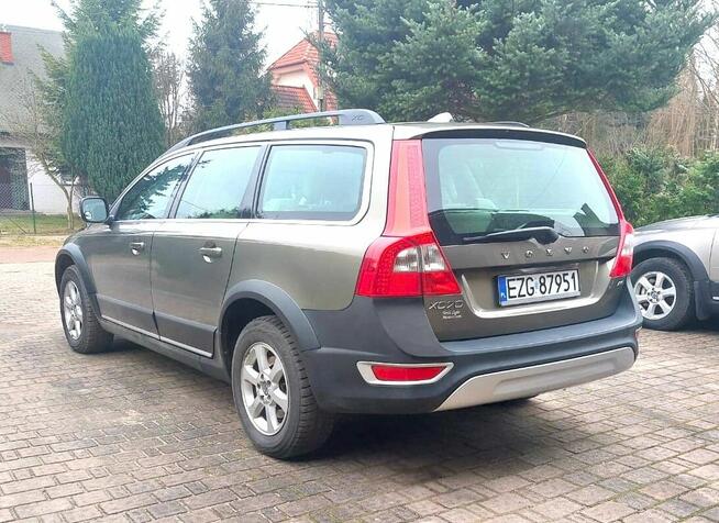 Sprzedam bezpieczny, rodzinny samochód VOLVO XC 70 Dobra-Nowiny - zdjęcie 2