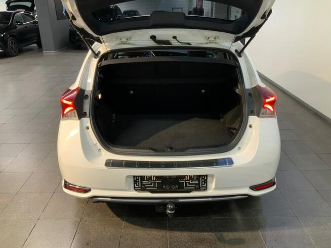 Toyota Auris Sadlno - zdjęcie 10