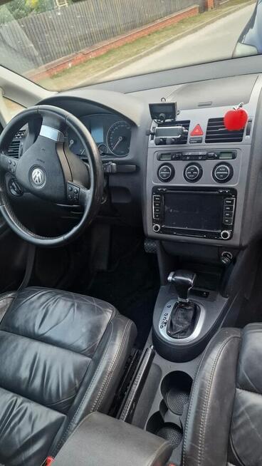 Volkswagen Touran 2.0 Ostrów Mazowiecka - zdjęcie 9