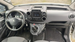 Peugeot Partner 1,6 HDI 99KM/3 miejscowy/Parktronik/tempomat Szczecin - zdjęcie 10