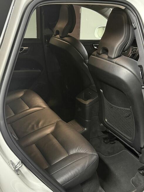 Volvo xc60 biały plug in 2021 sprzedam pilnie Płock - zdjęcie 10