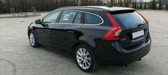 Volvo V60 2.0 D3 5-Cylindrów Lift Led Navi Skóra Parktronik Płock - zdjęcie 4