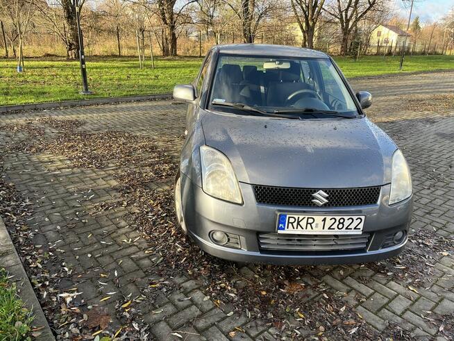 Sprzedam Suzuki Swift Krosno - zdjęcie 2