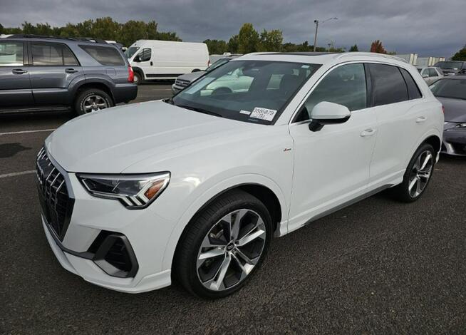 Audi Q3 PREMIUM PLUS / S-Line / niski przebieg Warszawa - zdjęcie 1