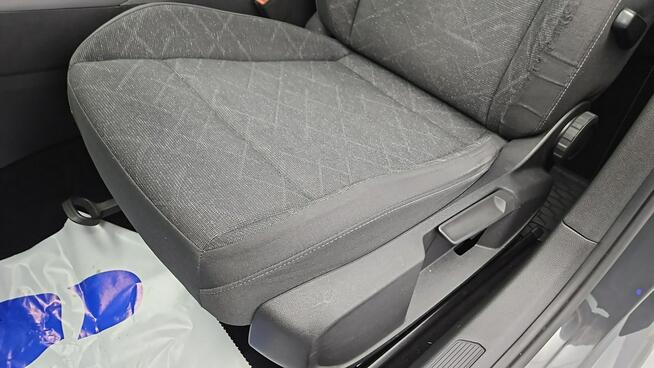 Volkswagen Golf VIII 2.0 TDI Life ! Z Polskiego Salonu ! Faktura Vat ! Warszawa - zdjęcie 12