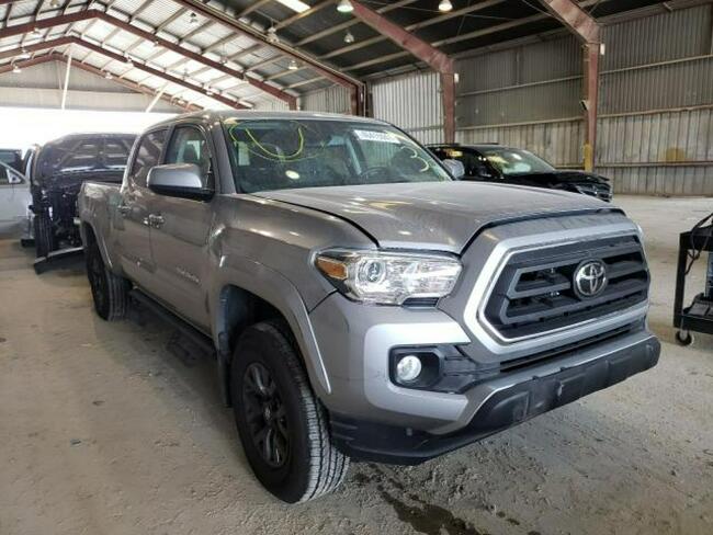 Toyota Tacoma 2021, 3.5L, od ubezpieczalni Warszawa - zdjęcie 2