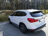 2018 BMW X1 sDrive 28i Biały Żar Mocy na Czterech Kołach Świnoujście - zdjęcie 5