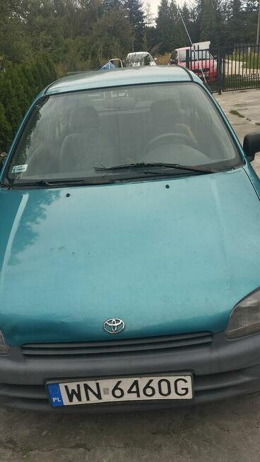 Toyota Starlet 1.3 Biały Ług - zdjęcie 1