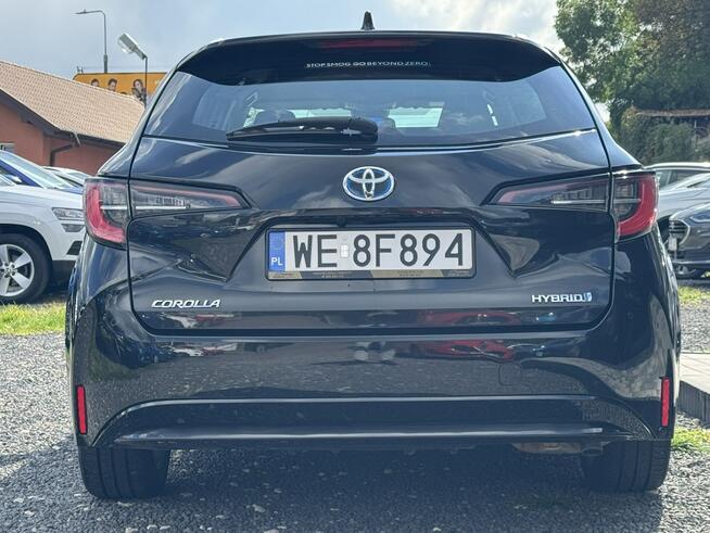 Hybryda polski salon serwis aso TOYOTA Będzin - zdjęcie 11
