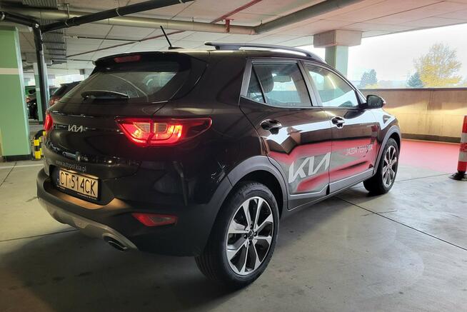 Kia Stonic Wersja L+AEB / FV23% / demo dealera / serwisowany w ASO Toruń - zdjęcie 5