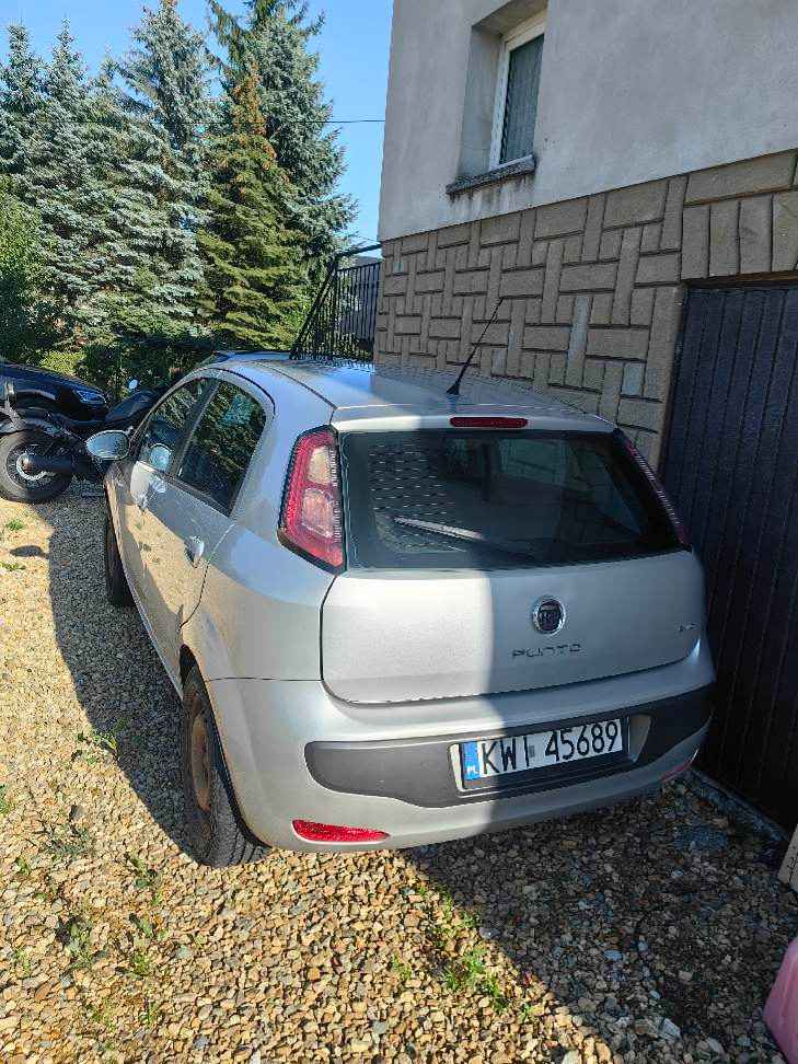Fiat Punto Evo 2011 rok Ochota - zdjęcie 10