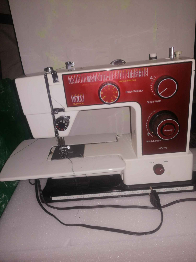 Maszyna do szycia Bielany - zdjęcie 8