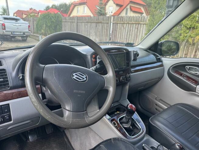 Grand Vitara 2004 r Trojany - zdjęcie 2
