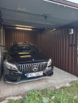Sprzedam Mercedesa W205 w pakiecie AMG C220d o mocy 220k. Koło - zdjęcie 3