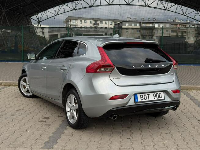 Volvo V40 D3 Summum Manual Klima  Nawigacja Kamera Serwis 2 Klucze Ostrów Mazowiecka - zdjęcie 12